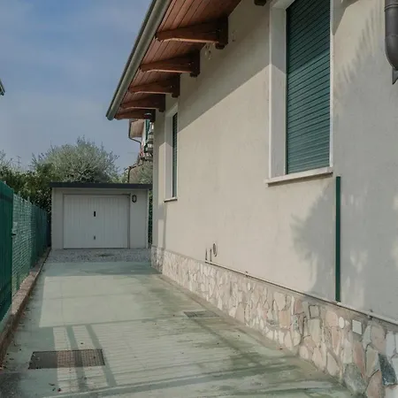 Сasa de vacaciones Natalina - A 100 Metri Dalle Terme Virgilio Sirmione