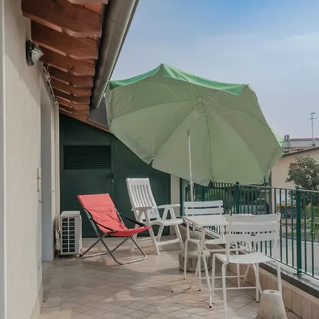 Natalina - A 100 Metri Dalle Terme Virgilio Holiday home