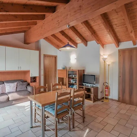 Natalina - A 100 Metri Dalle Terme Virgilio Сasa de vacaciones